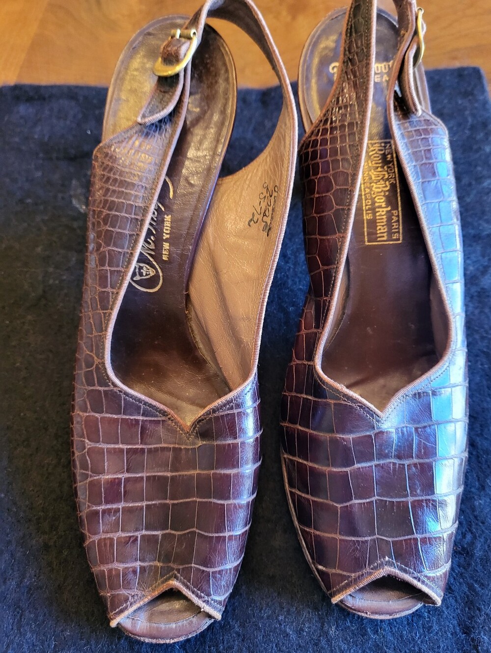 Stuart Weitzman Dark Brown Croc-Embossed Slingback Peep-Toe Mules